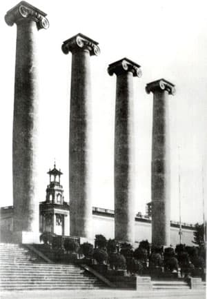 Les quatre columnes (originals). Montjuïc. (1919-1928)